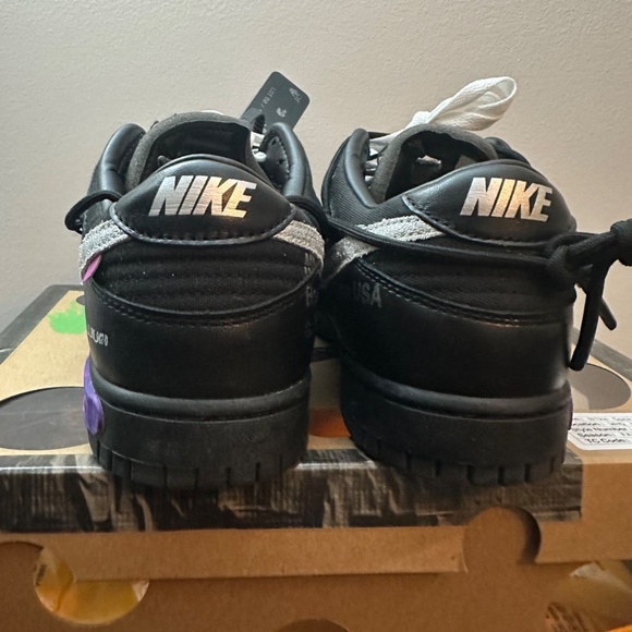 LOT - 50 OFF WHITE DUNKS main image 4